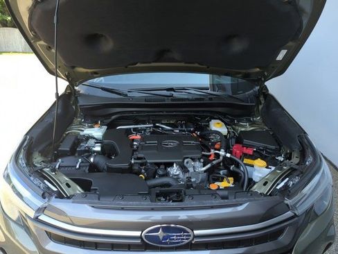 Used 2025 Subaru Forester Limited image 28