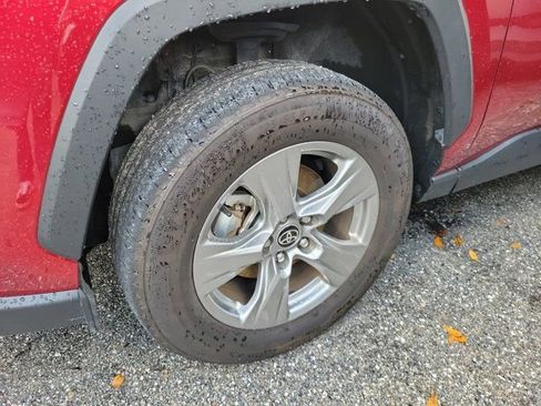 Used 2025 Toyota RAV4 XLE image 8