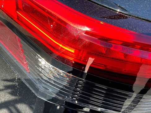 Used 2025 Nissan Pathfinder SL image 22