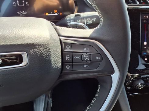 New 2026 Jeep Grand Cherokee L Laredo AWD/4WD image 14