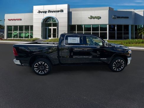 New 2025 RAM 1500 Limited image 10