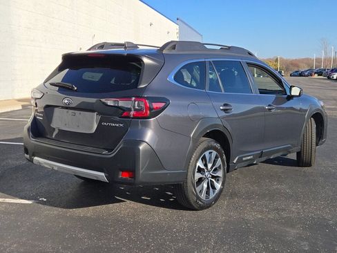 Certified 2023 Subaru Outback Limited image 11