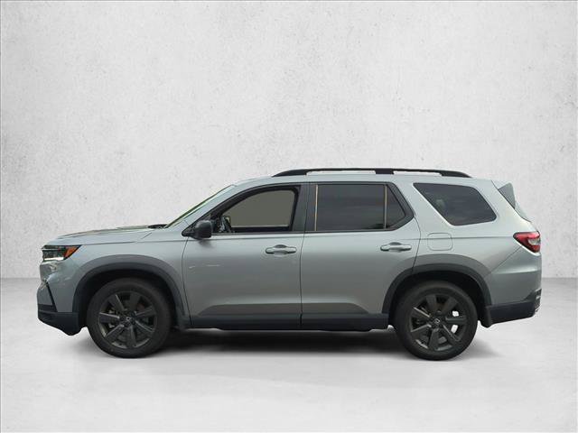 Used 2024 Honda Pilot Sport image 8