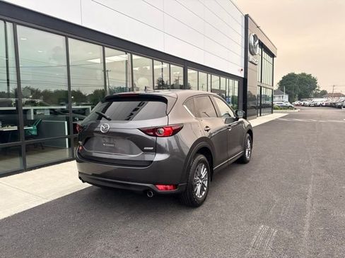 Used 2017 MAZDA CX-5 Touring AWD/4WD image 3
