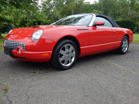 Used 2002 Ford Thunderbird RWD image 1