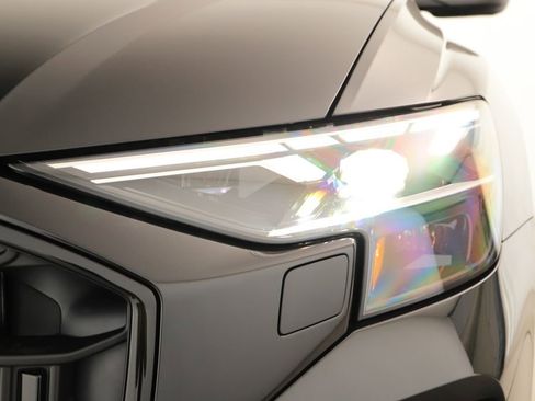 New 2026 Audi Q8 Premium Plus AWD/4WD image 38