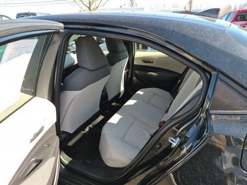 Used 2022 Toyota Corolla LE w/ LE Convenience Package image 13