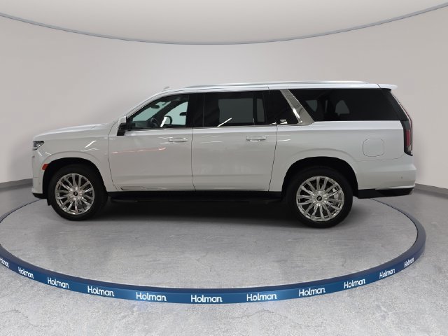 Used 2023 Cadillac Escalade ESV Premium Luxury w/ LPO, Floor Liner Package AWD/4WD image 9