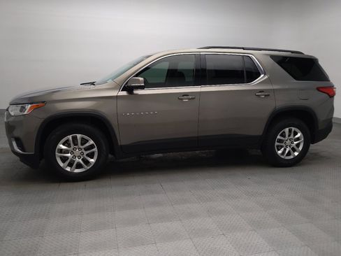 Used 2019 Chevrolet Traverse LT w/ LPO, Floor Liner Package FWD image 2