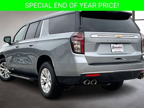 Used 2024 Chevrolet Suburban Premier image 4
