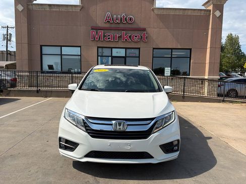 Used 2019 Honda Odyssey EX-L image 2