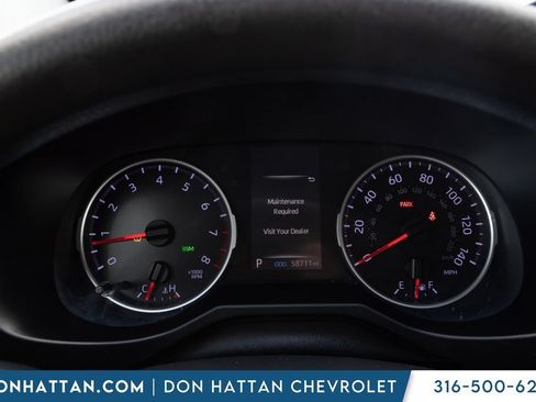 Used 2021 Toyota RAV4 XLE FWD image 6