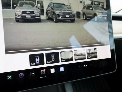 Used 2021 Tesla Model 3 Standard Range Plus image 13