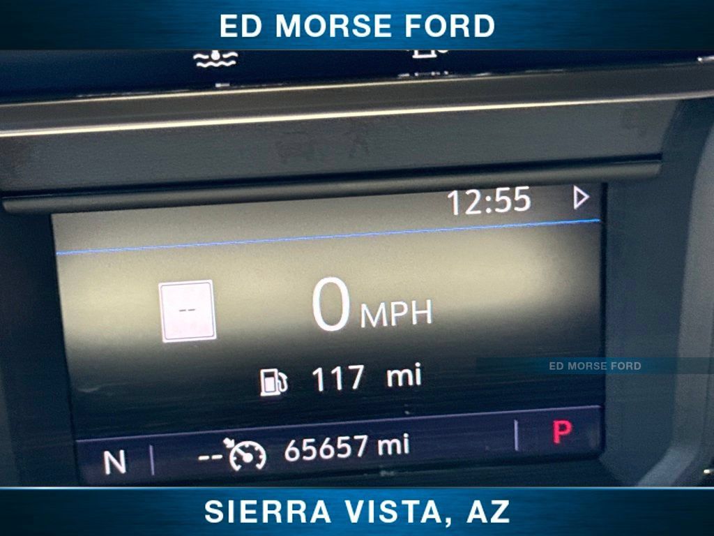Used 2019 GMC Sierra 1500 SLT w/ SLT Premium Plus Package RWD image 3