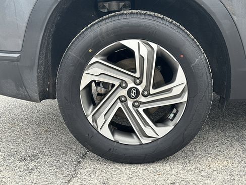 Used 2023 Hyundai Santa Fe SEL image 17