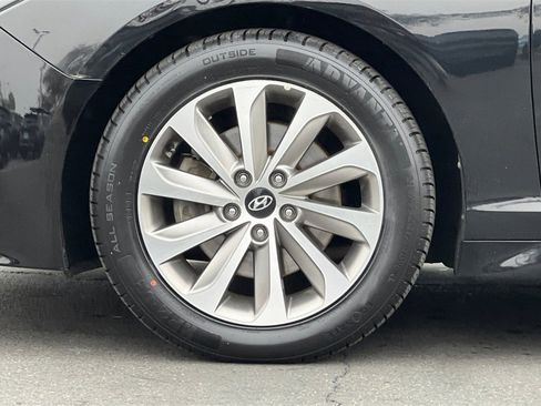 Used 2016 Hyundai Sonata Sport w/ Option Group 1V image 30
