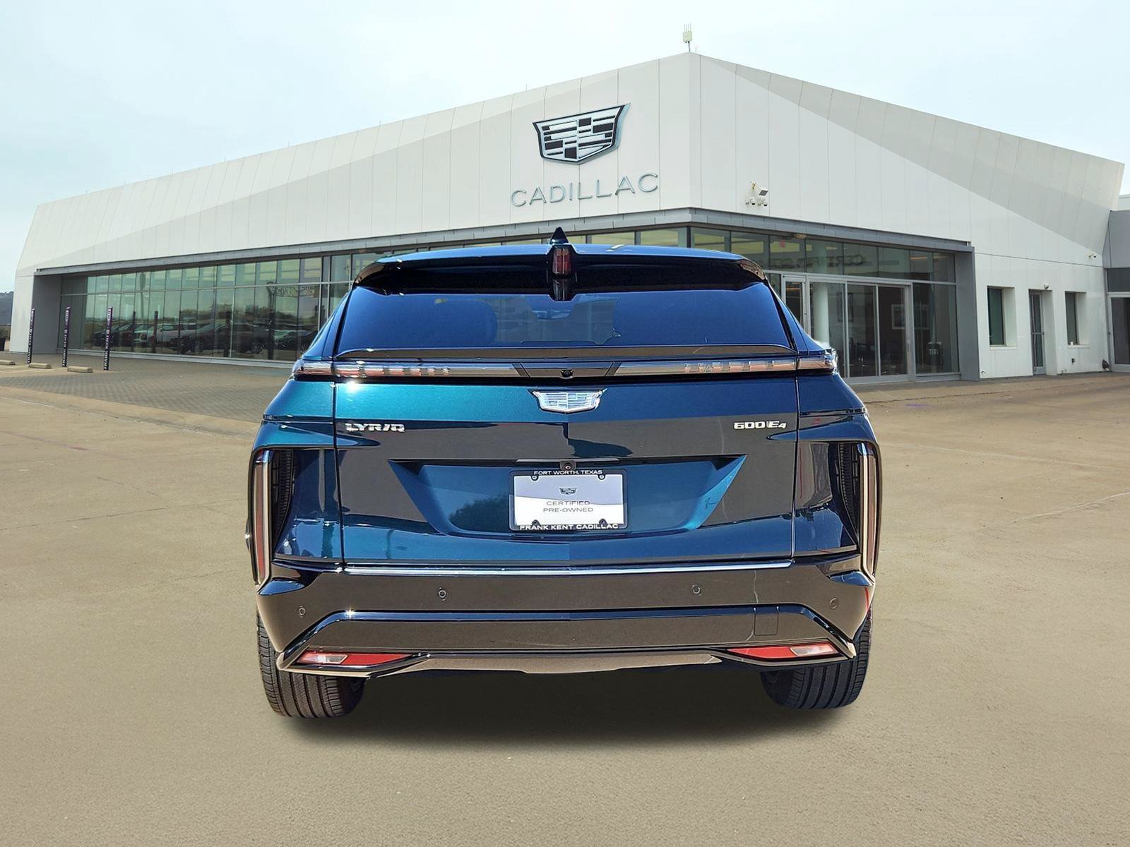 Certified 2025 Cadillac Lyriq Luxury w/ LPO, Floor Liner Package AWD/4WD image 5