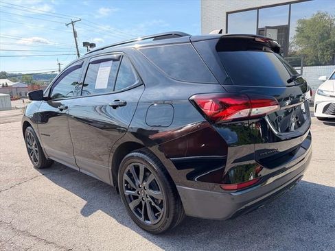 Used 2023 Chevrolet Equinox RS w/ RS Leather Package AWD/4WD image 10