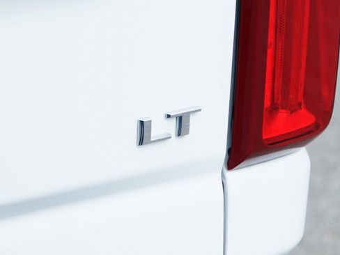 Used 2024 Chevrolet Silverado 3500 LT w/ Convenience Package image 45