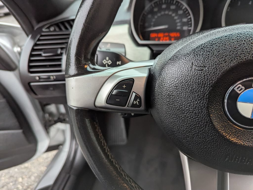 Used 2004 BMW Z4 3.0i RWD image 19