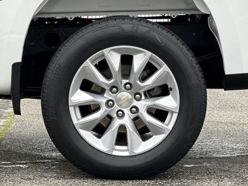 Used 2020 Chevrolet Silverado 1500 Custom w/ Custom Value Package image 24