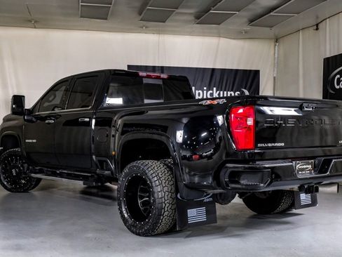 Used 2024 Chevrolet Silverado 3500 LTZ w/ LTZ Plus Package image 11