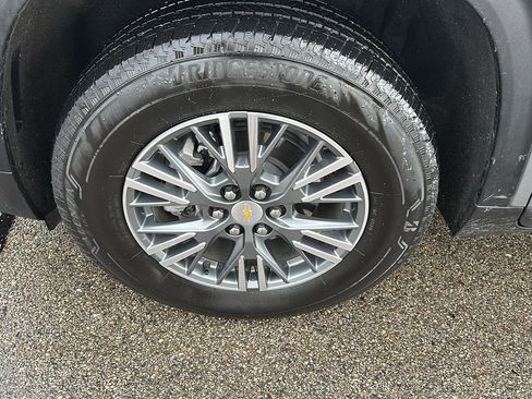 Certified 2024 Chevrolet Traverse LT w/ LPO, Floor Liner Package image 2