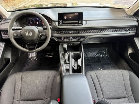 Used 2024 Honda Accord LX image 15