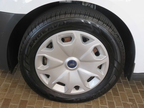 Used 2016 Ford Transit Connect XL image 7