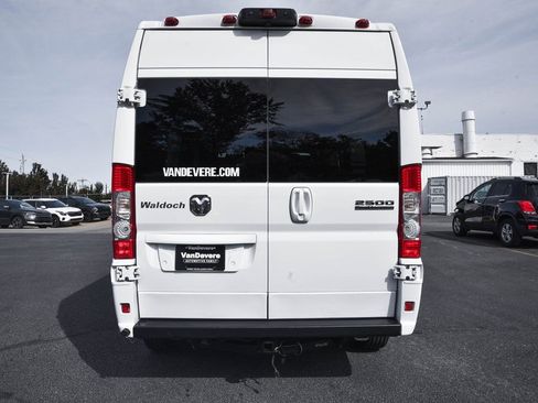 Used 2023 RAM ProMaster 2500 w/ Premium Convenience Group (B) image 8