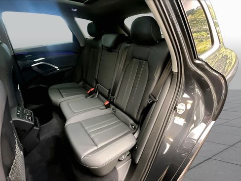 Certified 2025 Audi Q5 Premium Plus w/ Premium Plus AWD/4WD image 21