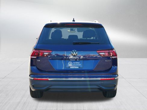 Certified 2022 Volkswagen Tiguan SE w/ Panoramic Sunroof Package image 6