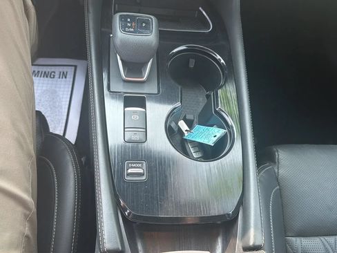 Used 2021 Nissan Rogue Platinum FWD image 23
