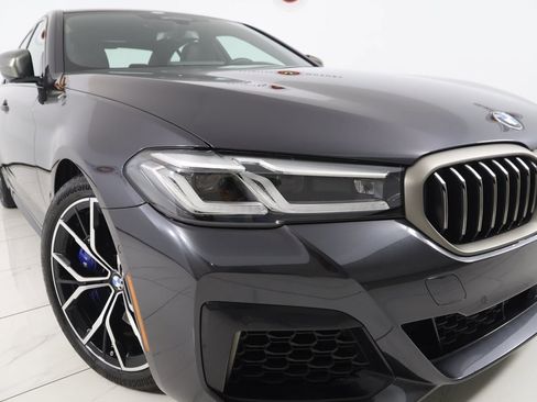 Used 2023 BMW M550i xDrive image 21