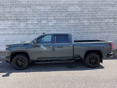 Used 2025 Chevrolet Silverado 3500 LT w/ Trail Boss Package AWD/4WD image 7