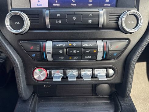Used 2022 Ford Mustang GT Premium RWD image 17