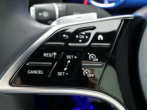 Used 2021 Mercedes-Benz E 350 Sedan image 57