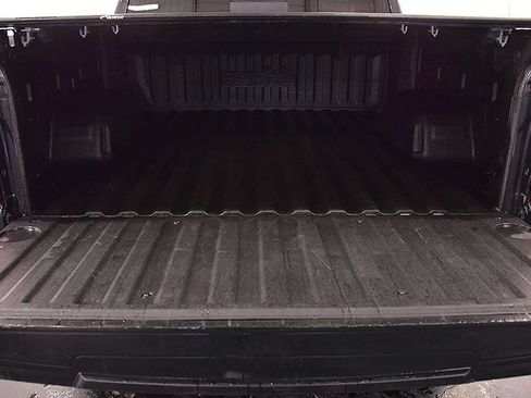 Used 2020 Chevrolet Silverado 1500 High Country w/ Technology Package AWD/4WD image 7