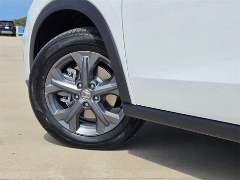 New 2026 Honda HR-V LX image 9