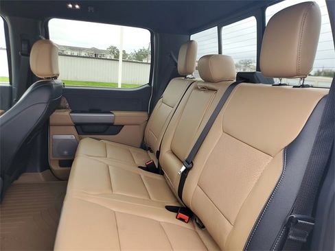 Used 2024 Ford F450 Lariat w/ Chrome Package image 9