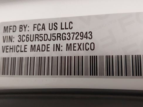 Used 2024 RAM 2500 Big Horn w/ Sport Appearance Package image 34