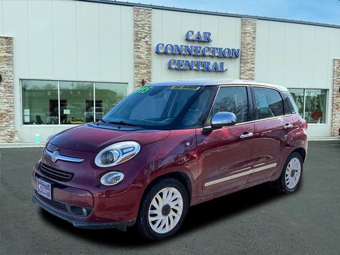 Used 2015 FIAT 500L Lounge image 1