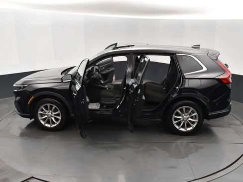 Used 2025 Honda CR-V EX image 7