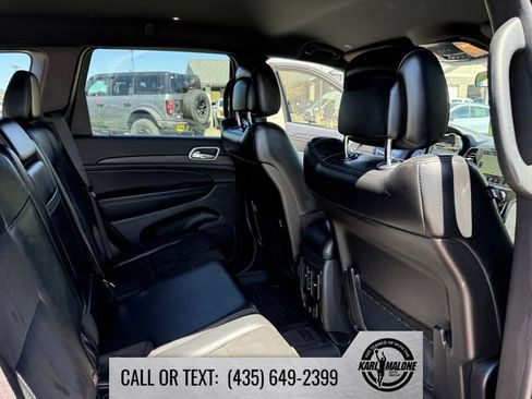 Used 2021 Jeep Grand Cherokee Laredo X AWD/4WD image 34
