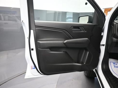 New 2026 Chevrolet Colorado W/T w/ WT Custom Package AWD/4WD image 9