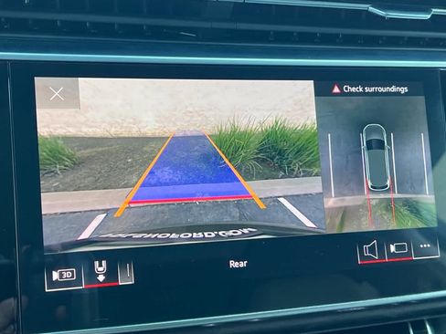 Used 2021 Audi Q7 3.0T Prestige w/ Prestige Package image 21