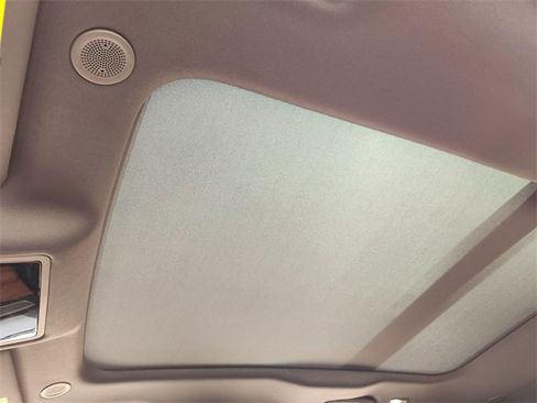 Used 2026 Jaguar F-PACE R-Dynamic S image 24