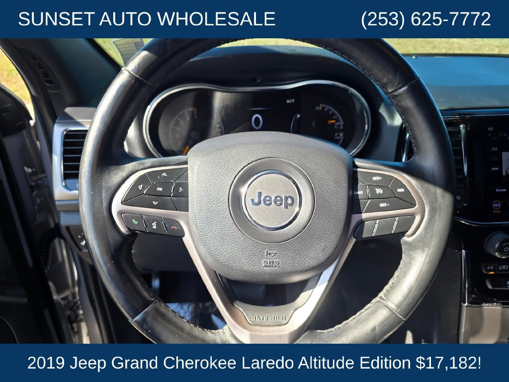 Used 2019 Jeep Grand Cherokee Altitude AWD/4WD image 25