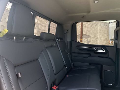 Certified 2023 GMC Sierra 1500 SLT w/ SLT Premium Plus Package AWD/4WD image 27