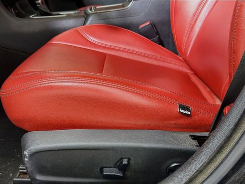 Used 2019 Dodge Charger GT image 19